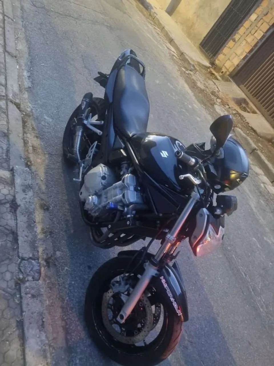 Suzuki GSX 650F - Foto 2
