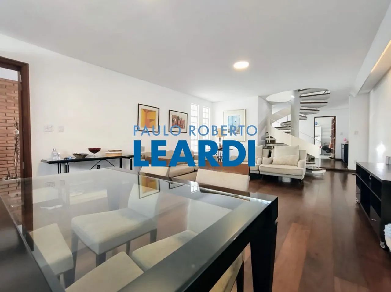 CASA DE VILA - PERDIZES - SP