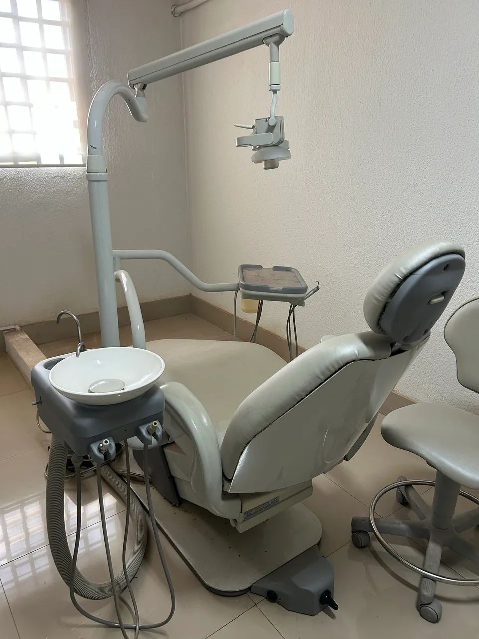 Cadeira Odontológica  - Foto 3