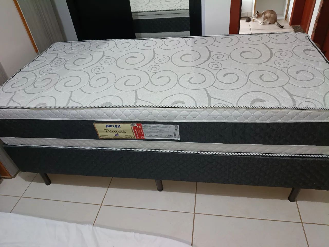 Cama box solteiro 
