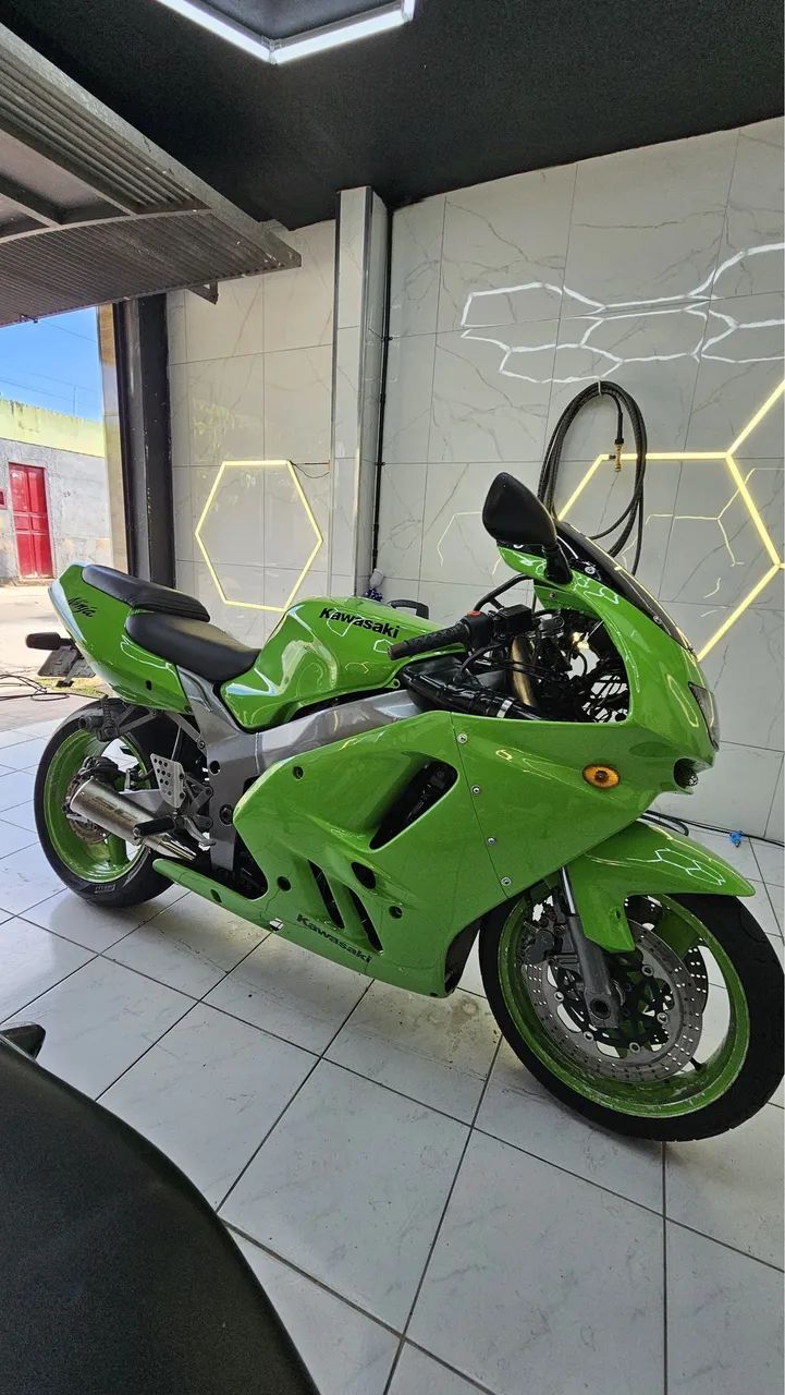 Kawasaki Zx-9r 900cc 1996 - 1519857109 | OLX