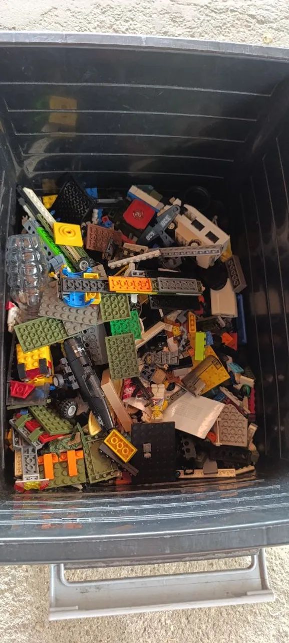 Caixa com lego