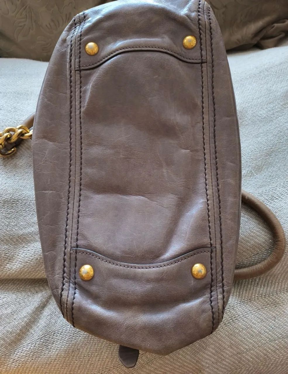 bolsa prada de couro cinza vintage - Foto 4