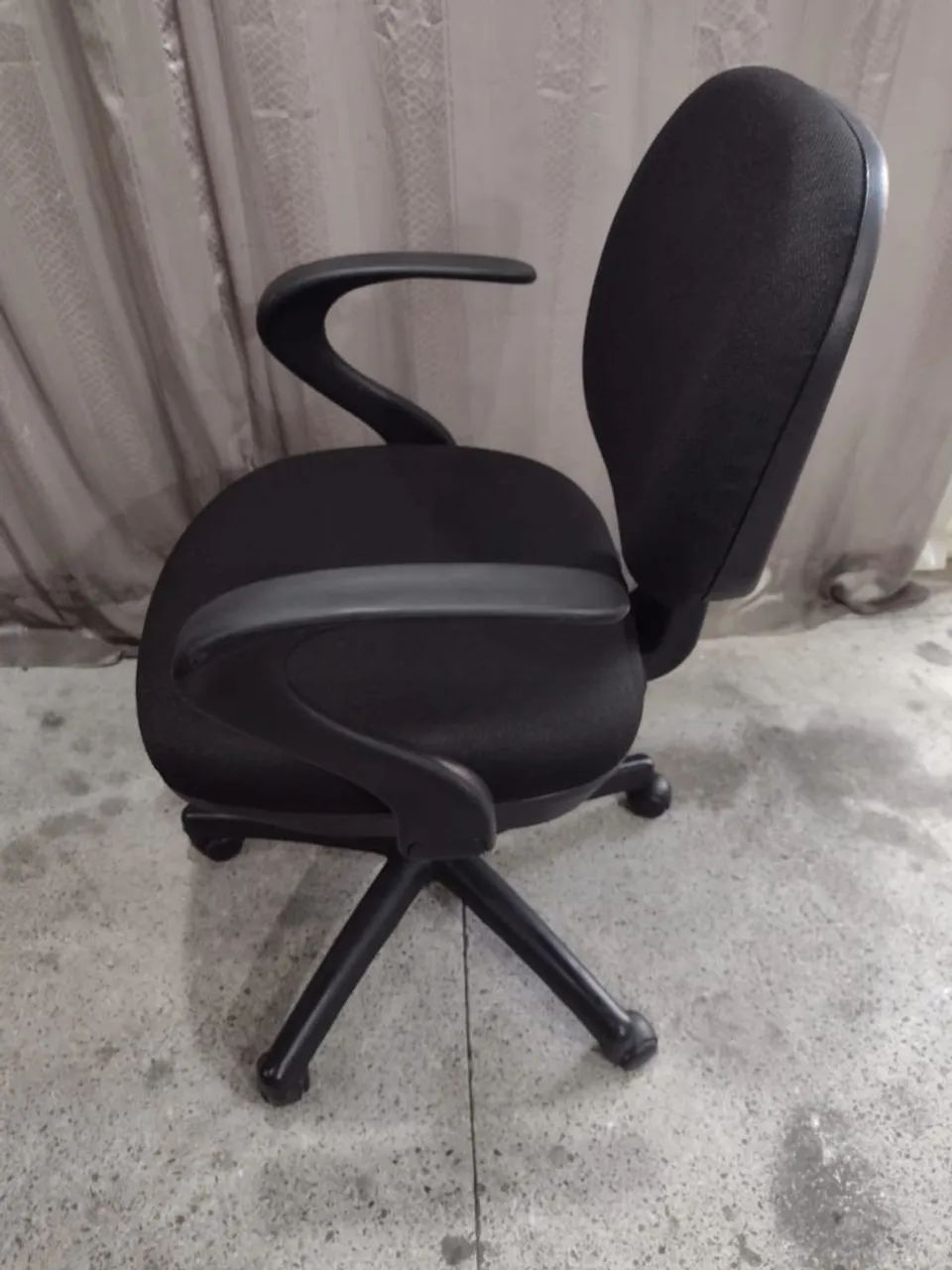 Cadeira de escritório  - Foto 4