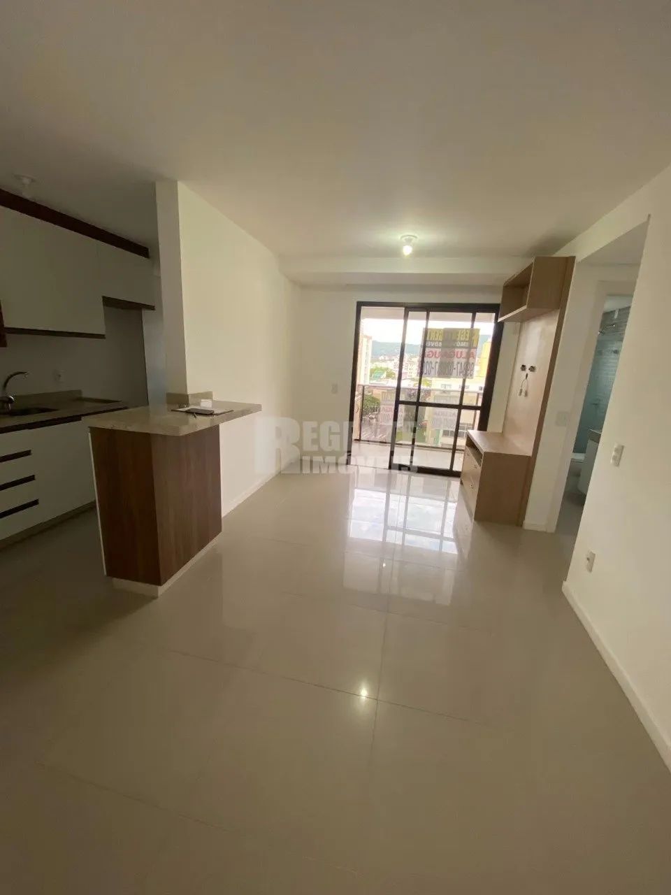 Excelente apartamento de dois dormitórios no bairro Trindade! - Foto 2
