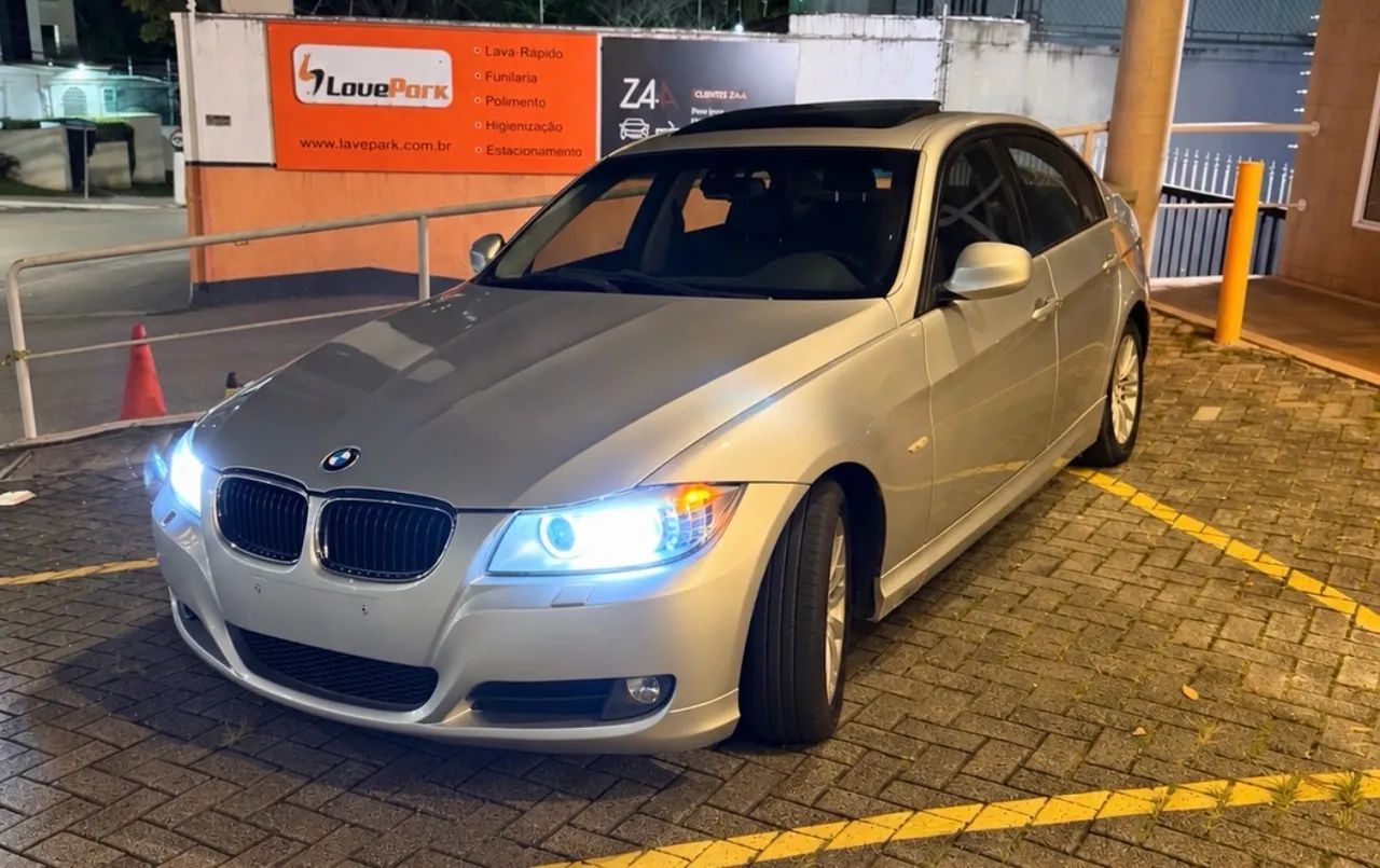 BMW 320I A 2010 - Foto 2