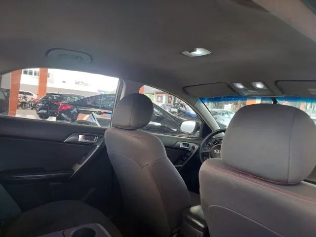 Cerato Extra Promoção. 1.6 16V Aut. 2010/11. Muito novo. Raridade. Sem detalhes. - Foto 8