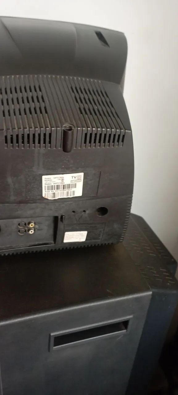  Tv Magnavox 14 polegadas, sem controle remoto, entradas rf e av - Foto 2