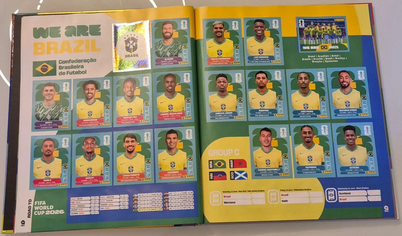 Álbum da copa dourado de 2026 completo - Foto 5