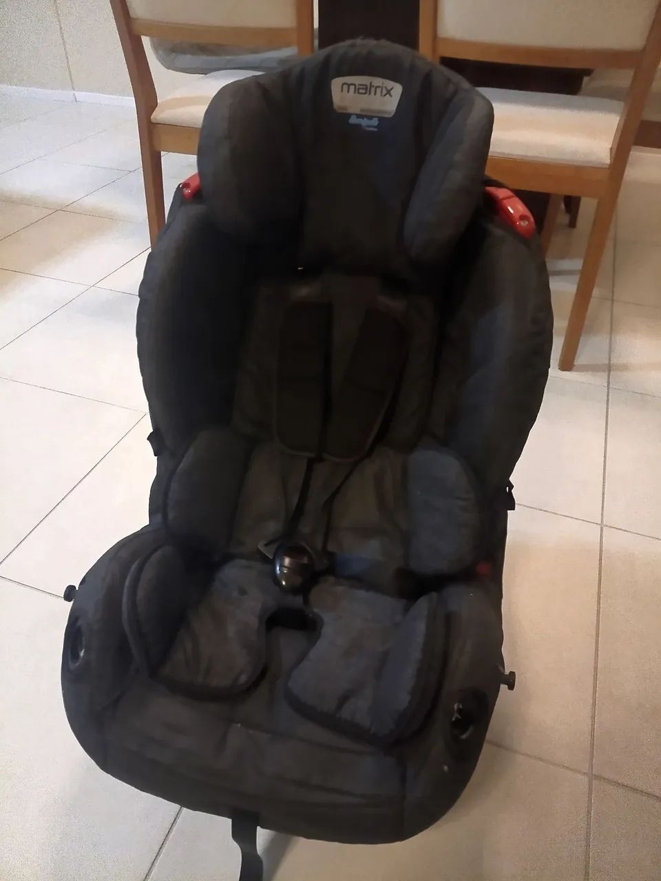 Vendo cadeirinha Matrix evolution 