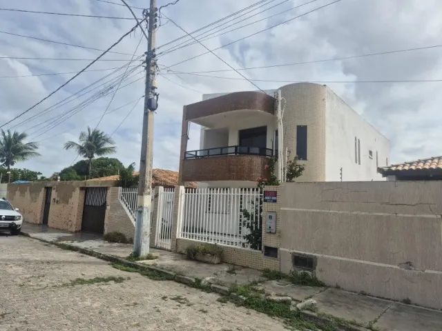 CASA DE ANDAR COM PISCINA