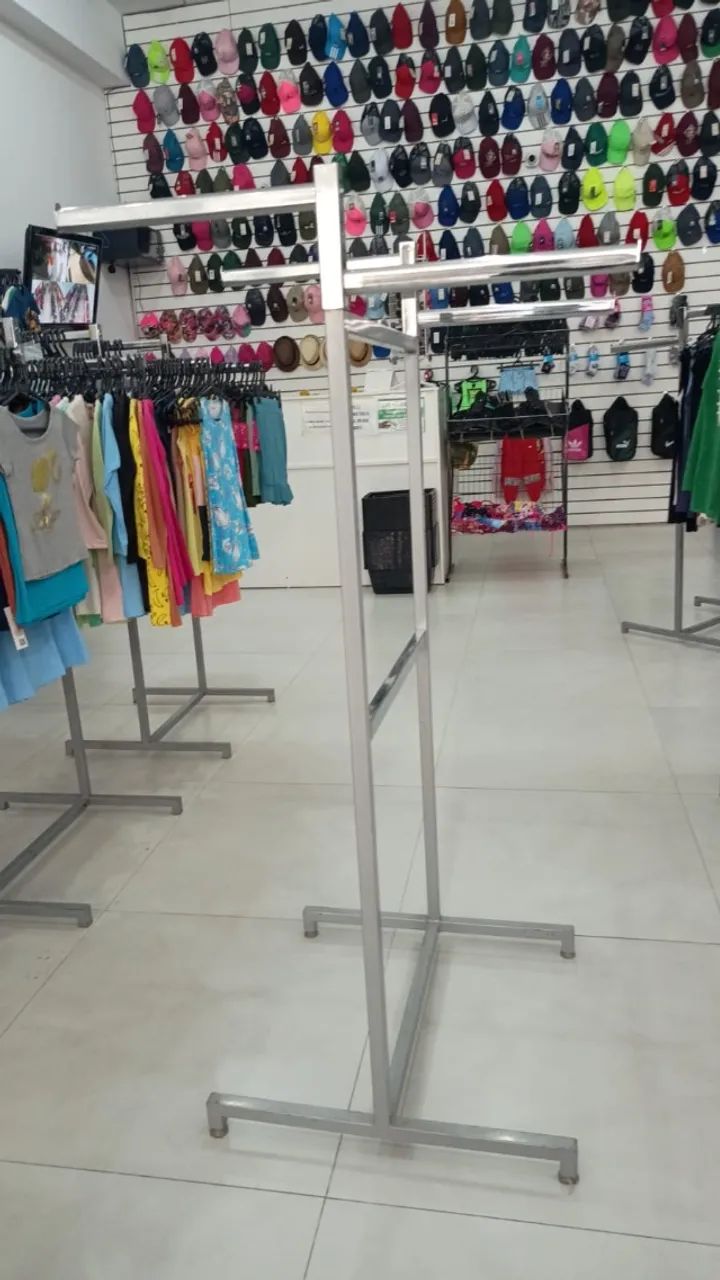 Araras para lojas - Foto 2