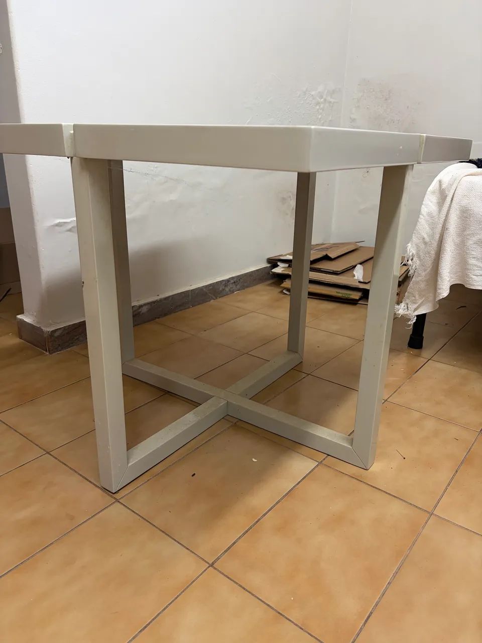 Mesa de Canto Moderna (MDF e Laqueada) - 70x70 cm - Foto 3
