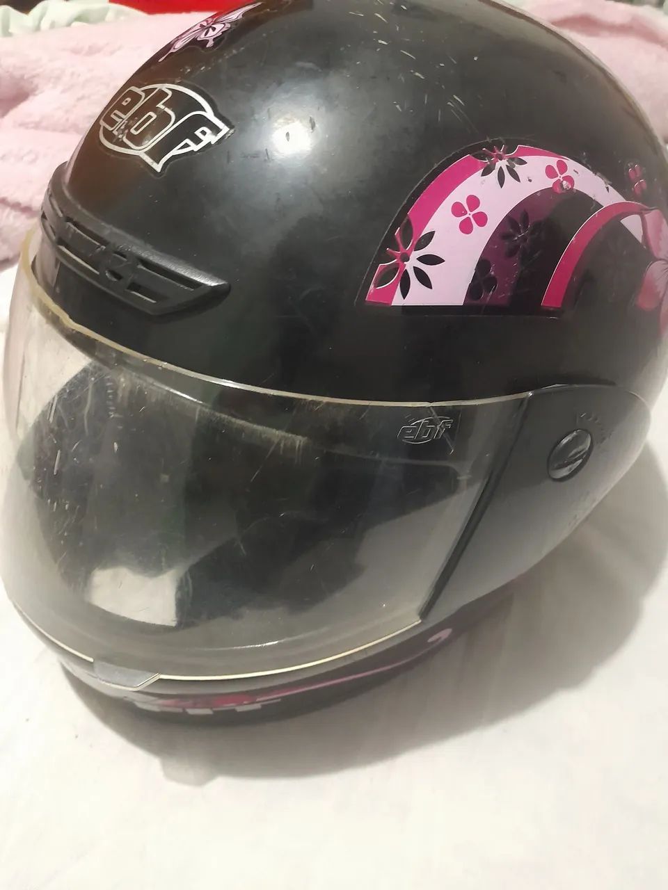 Capacete Ebf usado