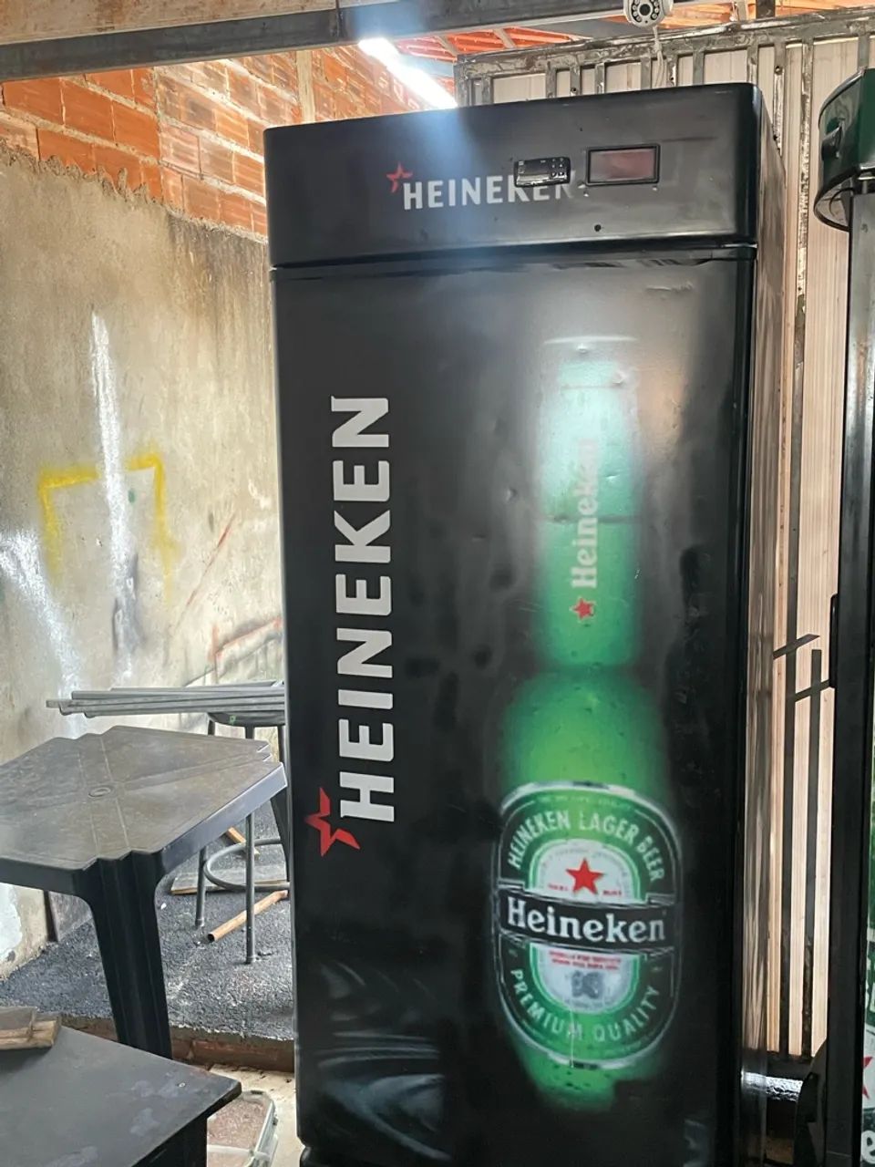 Vende-se cervejeira 