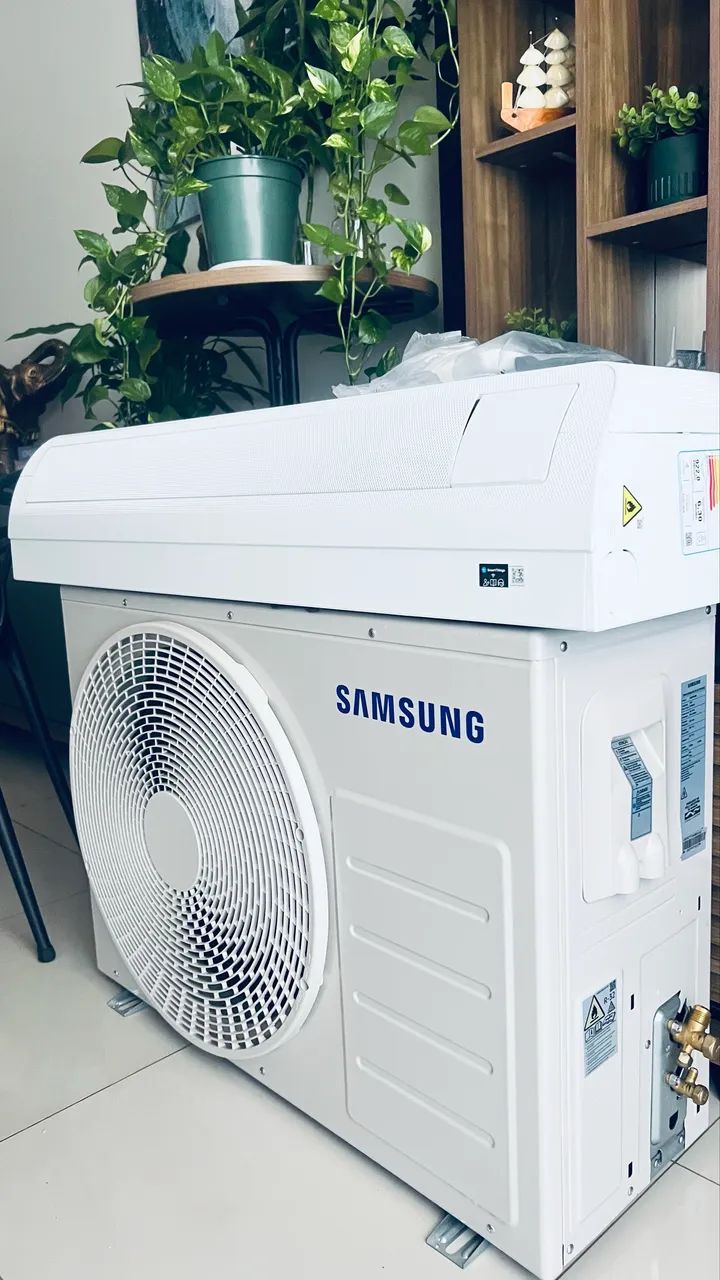 Ar Condicionado Samsung WindFree 24.000 BTUs - Semi-novo com NF