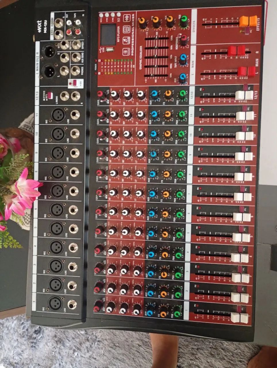 Mesa de som MTX 12 canais bluetooth  - Foto 4