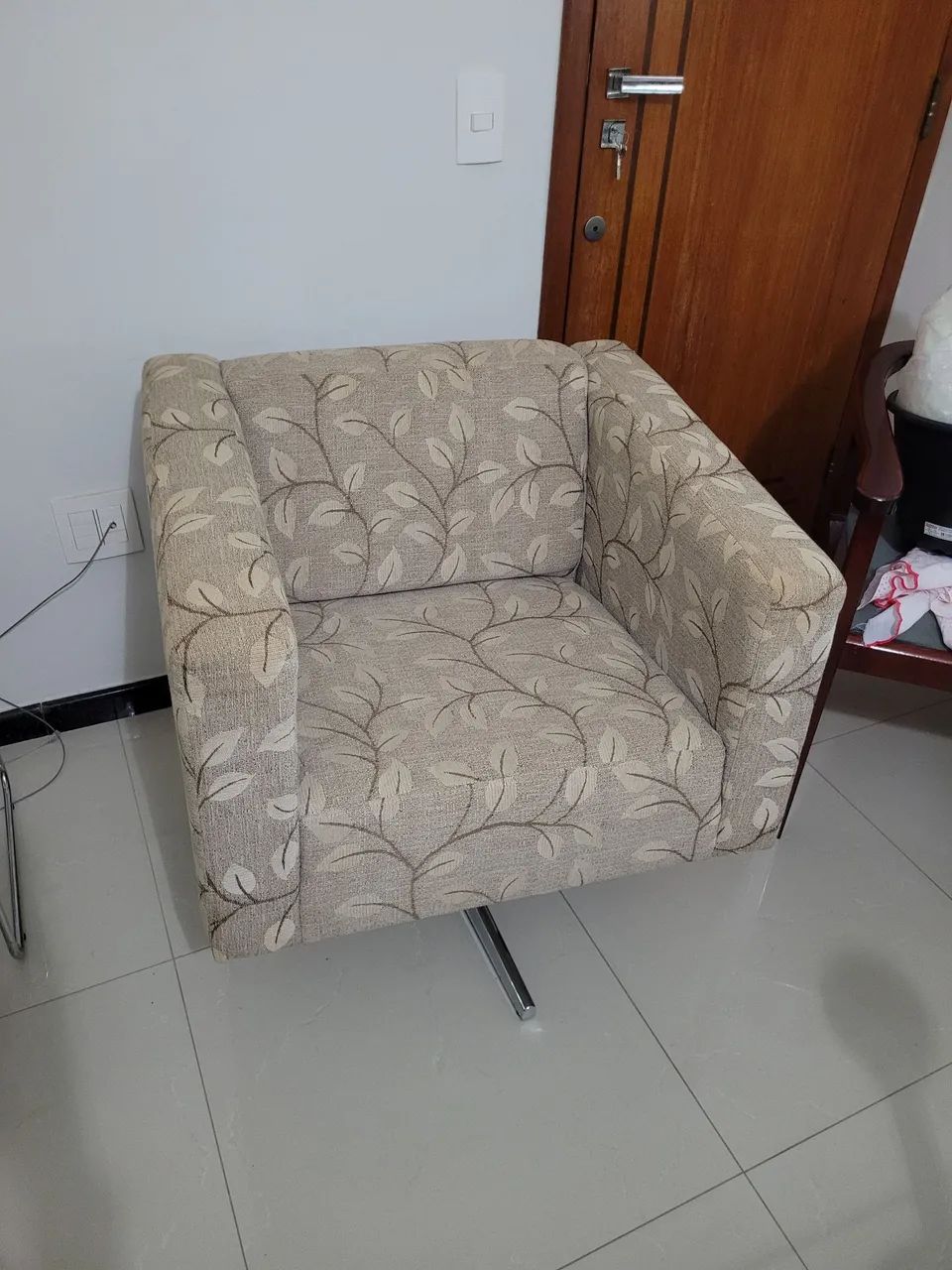 Poltrona giratória 