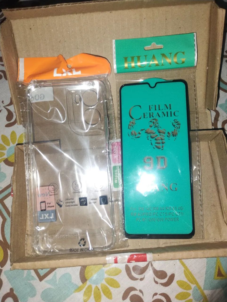 Vendo uma capa e uma película pro celular MotoG 06 - Foto 5