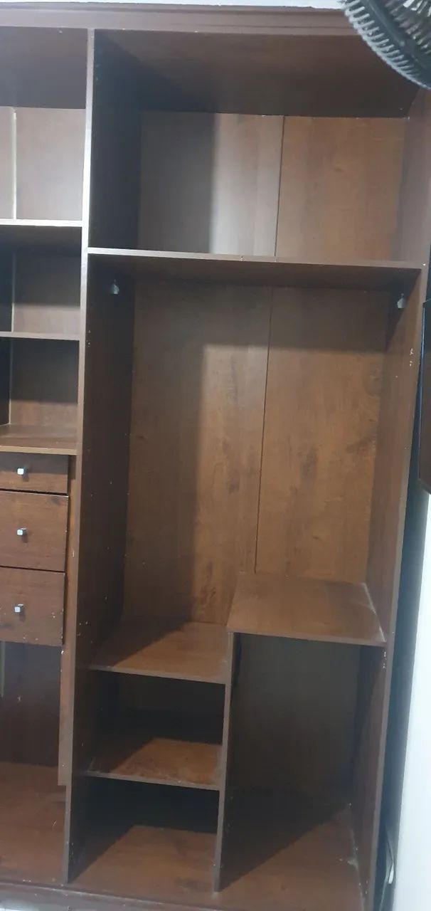 Guarda roupa em bom estado - Foto 3