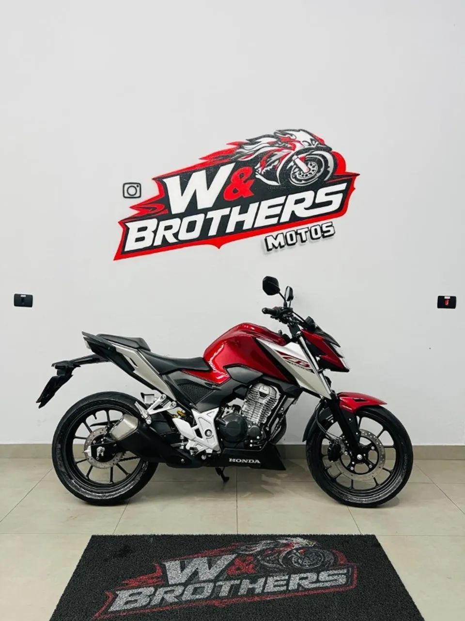 CB 300F - 2026 - Foto 2