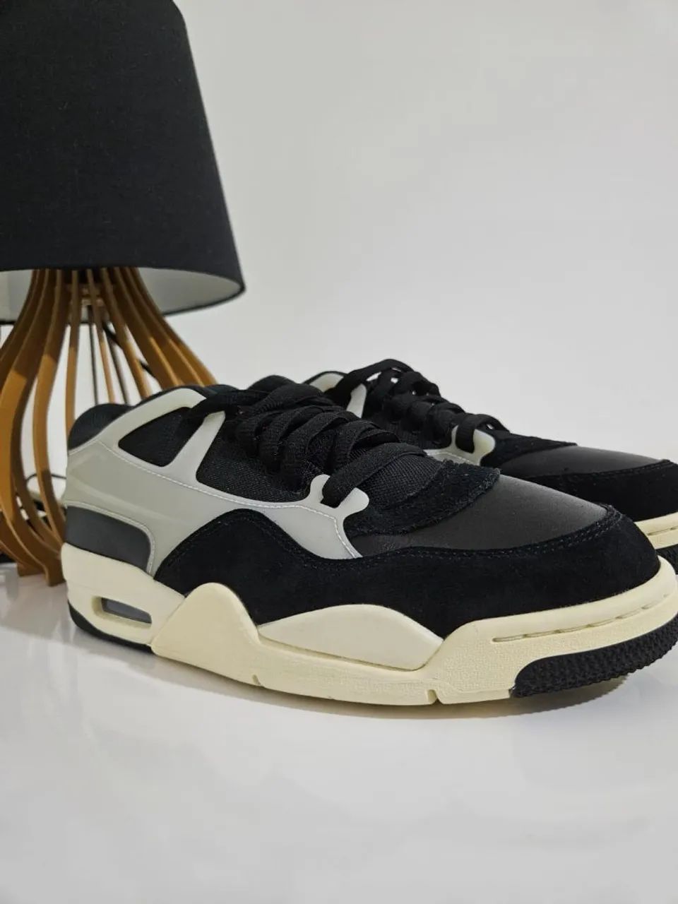 Air Jordan 4 RM