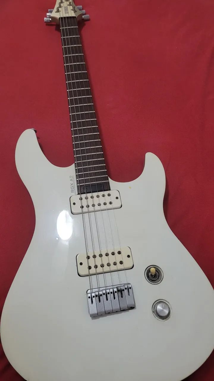 Guitarra yamaha RGX-A2 - Instrumentos musicais - Parque