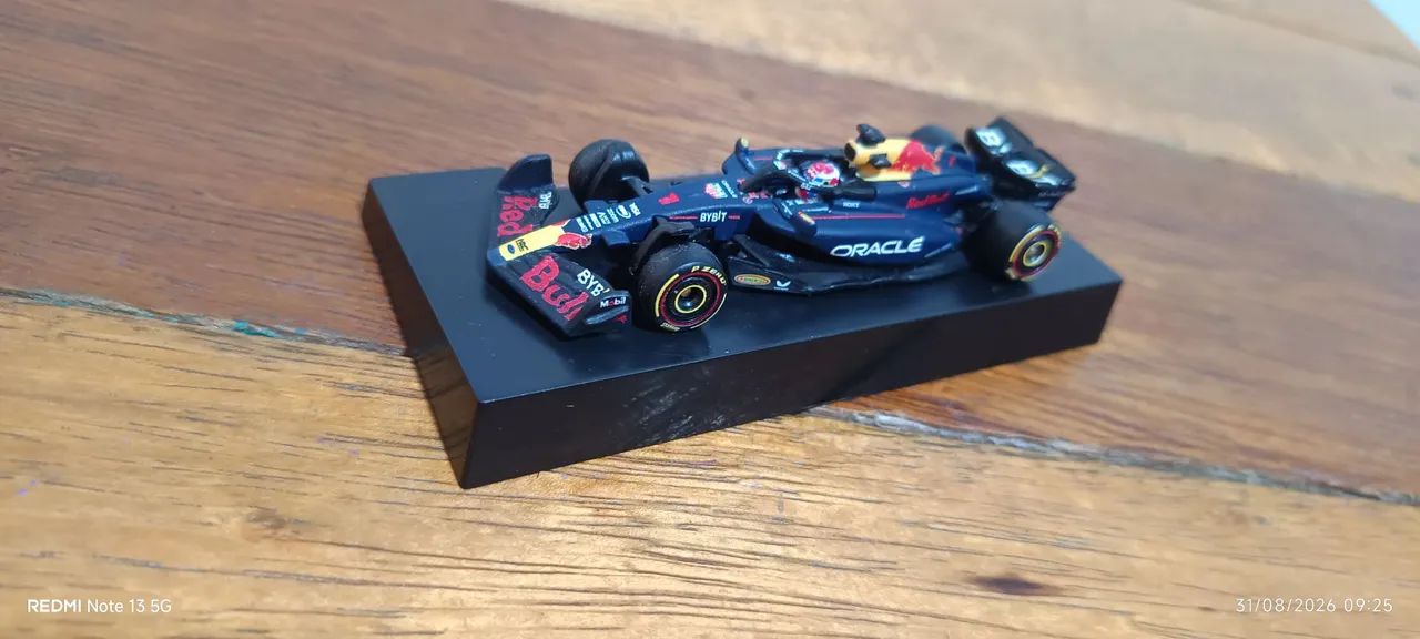 RBR Fórmula 1 Hot Wheels  - Foto 2