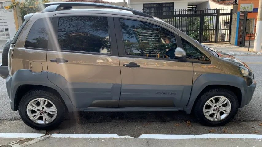 Fiat Idea Adv./ Adv.lock.dualogic 1.8 Flex 5P 2014 - Foto 3