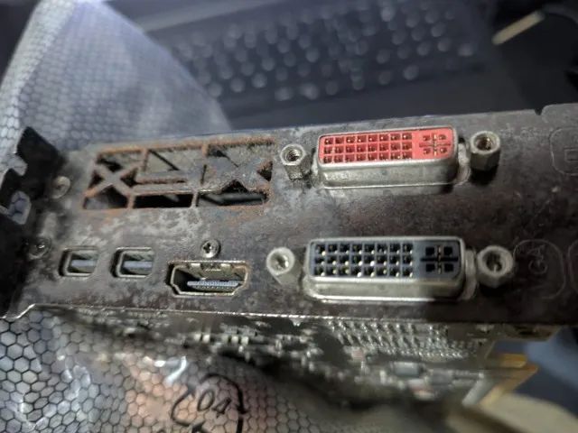 XFX Radeon HD 7870 2GB - Placa de Vídeo Barata p/ PC de Entrada - Foto 3