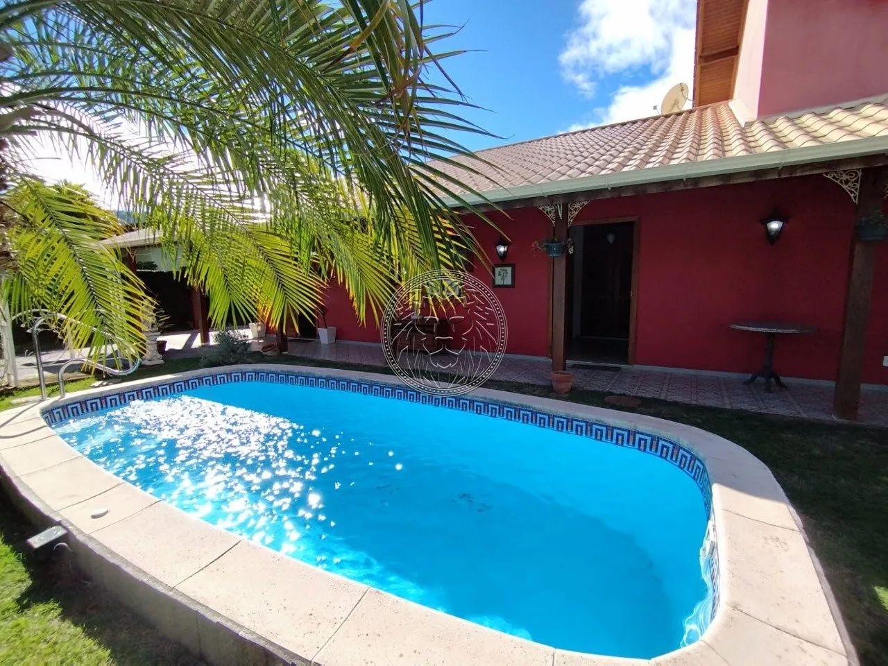 Casa 3 dormitórios no Rio Tavares em Florianópolis - SC