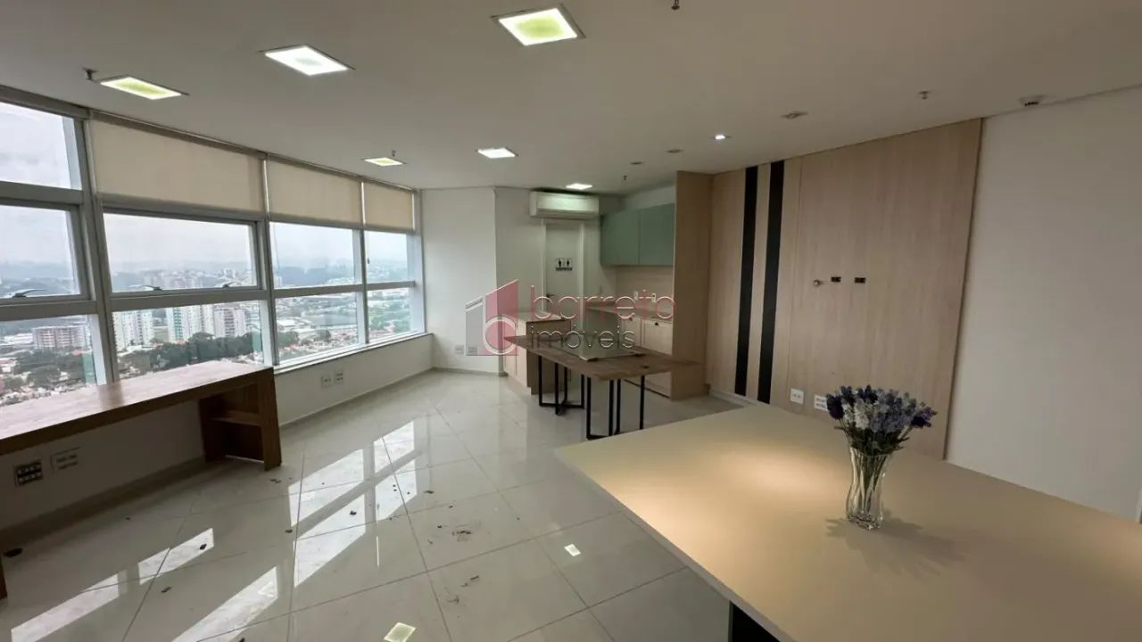 SALA COMERCIAL PARA LOCAÇÃO NO EDIFÍCO GOLDEN OFFICE - JUNDIAÍ/SP - Foto 2