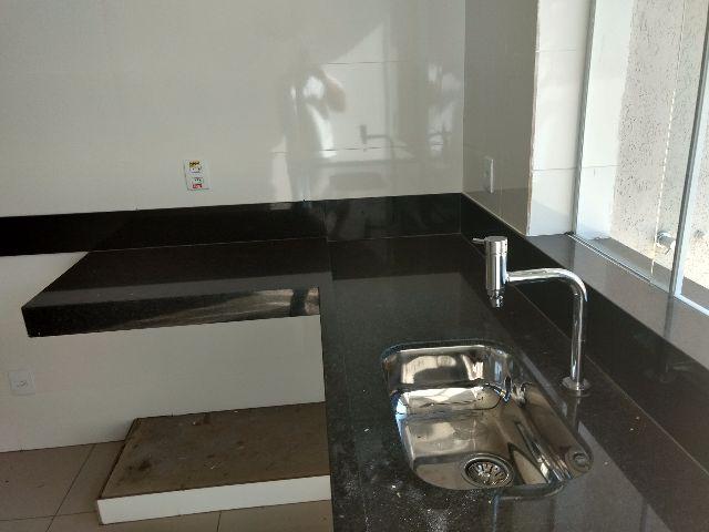 Ótimo apartamento no bairro cidade jardim em patos de minas - Foto 5