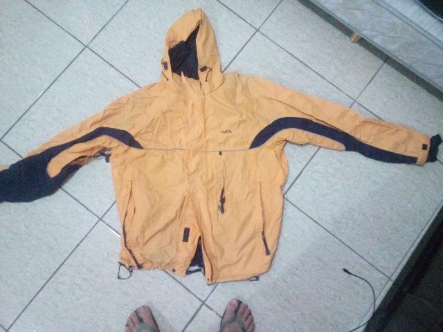 Anorak Kailash usado tamanho G (escalada, rappel, trilhas Anorak Kailash usado tamanho G (escalada, rappel, trilhas