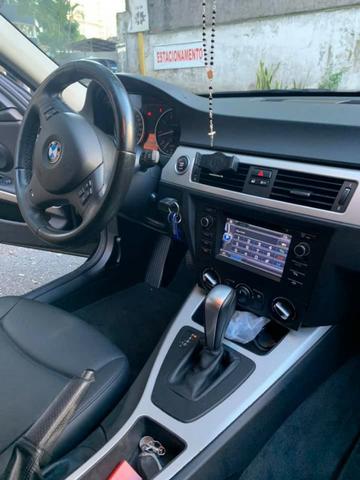 BMW 318i 2011-2012 - Foto 5