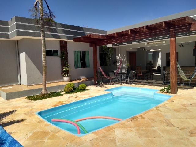 Allmeida vende casa de alto padrão no Condomínio Mansões Entre Lagos - Foto 2