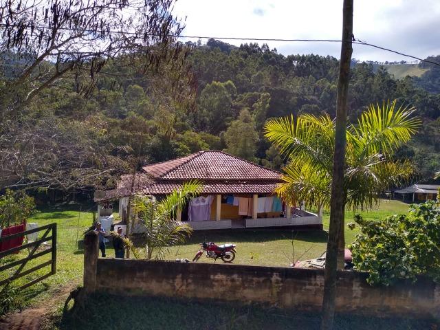 Belíssima chácara á 08 km de Marmelópolis Sul de Minas Gerais - Foto 2