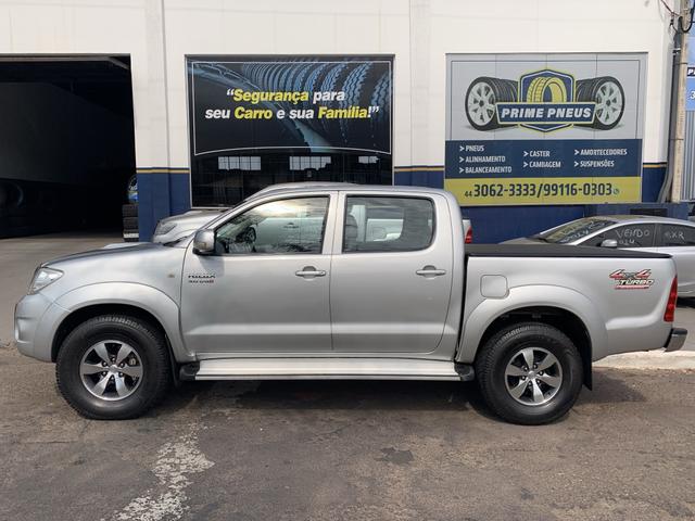 Hilux 2010 Srv AUT. - Foto 9