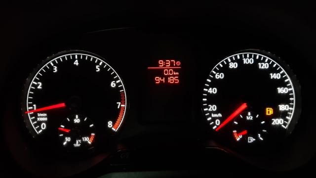 VOLKSWAGEN FOX 2014/2014 1.0 MI 8V FLEX 4P MANUAL - Foto 9