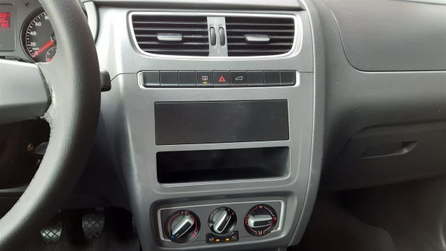 VOLKSWAGEN FOX 2014/2014 1.0 MI 8V FLEX 4P MANUAL - Foto 10