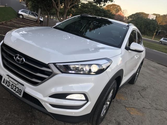 Vendo New Tucson Turbo 2.018 com Teto Panorâmico