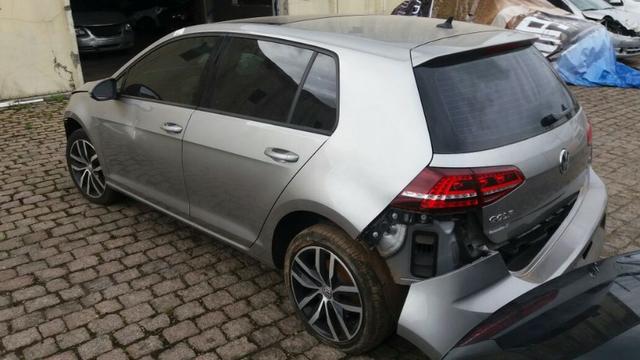 Sucata Golf, para retirada de peças. Chegou 02/01/17