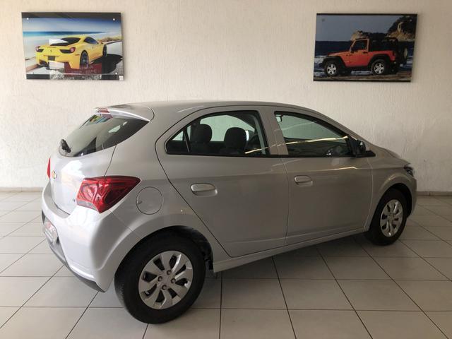 GM Onix LT 1.0 2018 - Foto 4