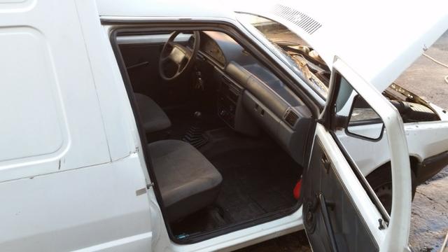 Fiorino 2001 motor fiasa 1.5 gasolina/gnv - Foto 2