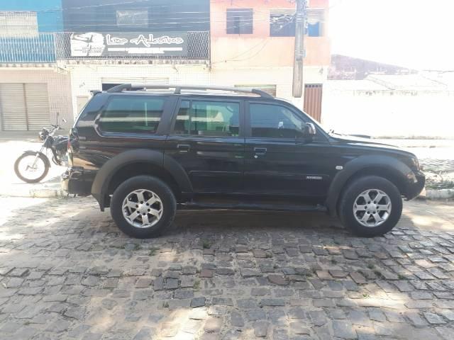 Pajero 2010 completa a diesel troca em carro menor