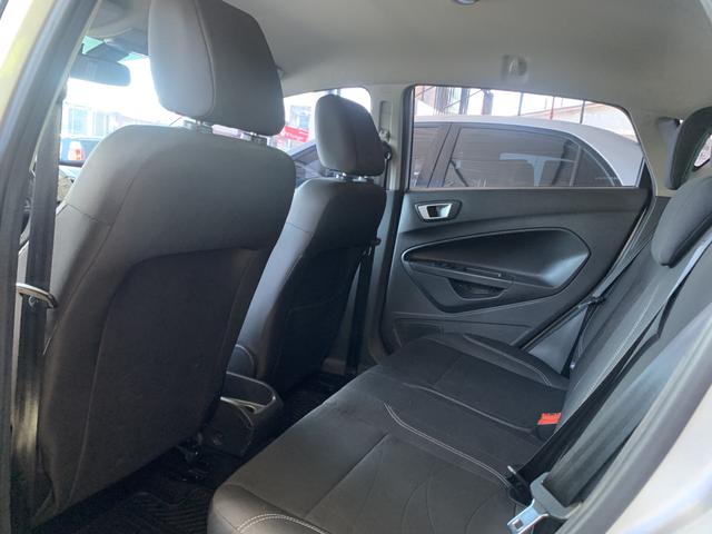 Ford Fiesta SEL 1.6 2016/2017 - Foto 15
