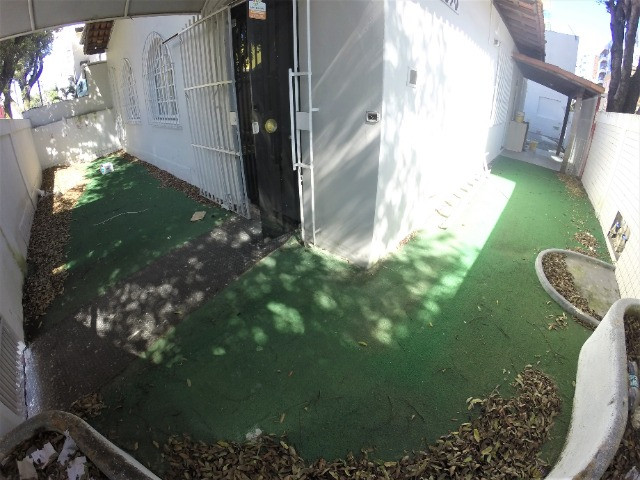 Alugo Casa Comercial em Jardim Camburi com 240m² e 4 vagas - R$ 8.000,00 - Foto 3