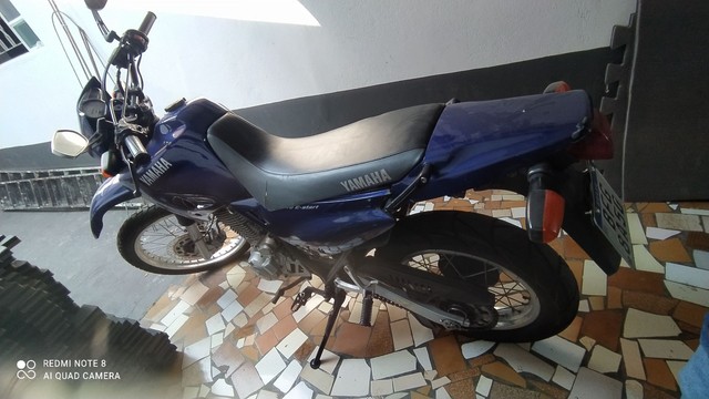 YAMAHA XT 600