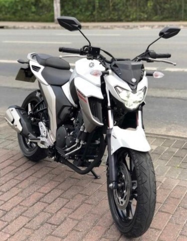 YAMAHA FAZER 600