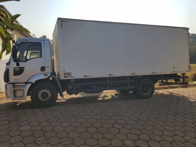 CAMINHÃO FORD CARGO 15/17